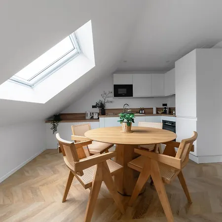 Jaures - Design Et Climatises En Centre Appartement